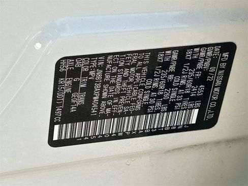 Certified 2023 Nissan Rogue SV image 34