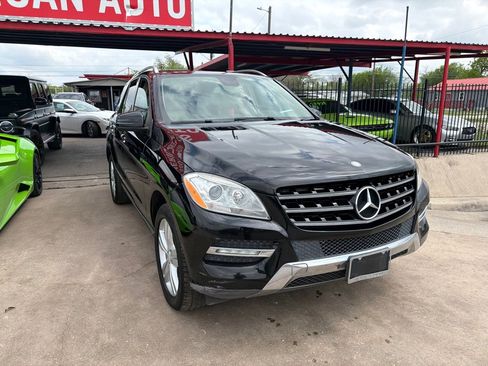 Used 2013 Mercedes-Benz ML 350 BlueTEC 4MATIC image 23