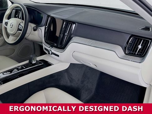 Used 2025 Volvo XC60 T8 Plus w/ Protection Package Premier image 23