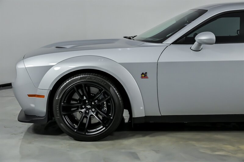 Used 2023 Dodge Challenger R/T Scat Pack RWD image 6