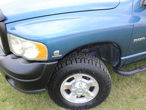 Used 2003 Dodge Ram 2500 Truck SLT image 9