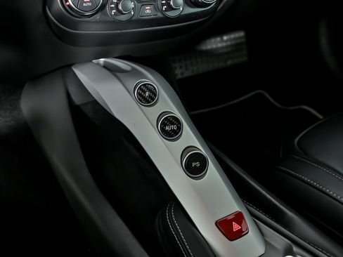 Used 2014 Ferrari F12 Berlinetta RWD image 37