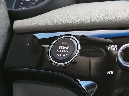 Used 2018 Kia Sportage EX w/ EX Sport Appearance Package image 22