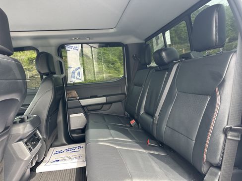 Used 2024 Ford F250 Lariat w/ Lariat Ultimate Package AWD/4WD image 25