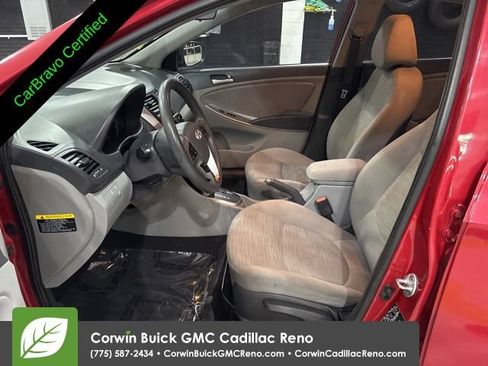 Used 2016 Hyundai Accent SE w/ Option Group 02 FWD image 11
