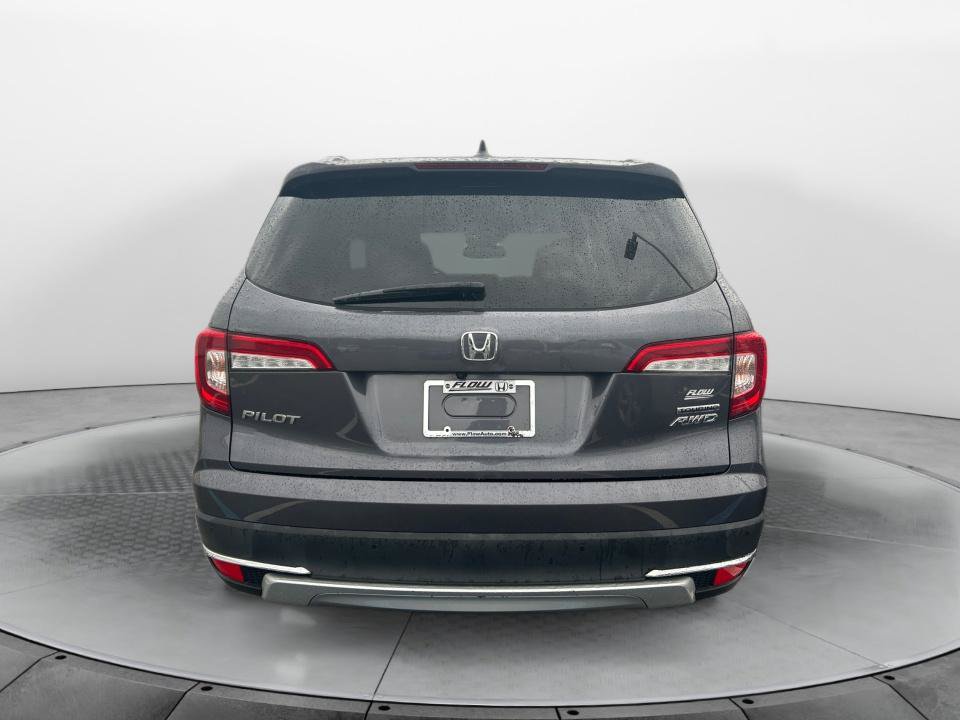 Used 2021 Honda Pilot Touring image 18