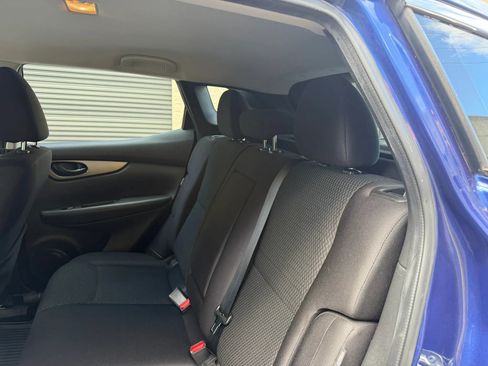 Used 2020 Nissan Rogue Sport S w/ Appearance Package FWD image 31
