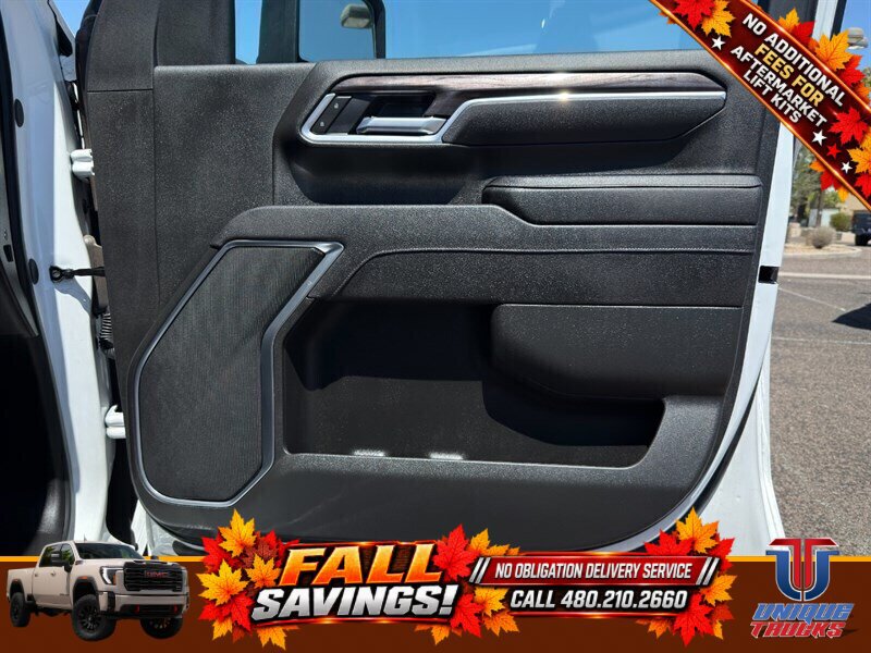 Used 2026 Chevrolet Silverado 2500 LTZ AWD/4WD image 27