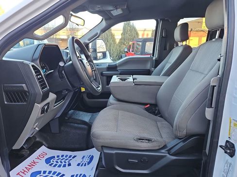 Used 2021 Ford F350 XLT w/ Camper Package image 12