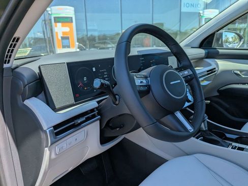New 2025 Hyundai Tucson SEL image 14