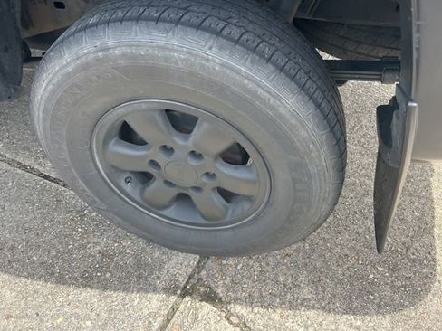 Used 2008 Toyota Tacoma PreRunner image 11