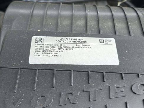 Used 2016 Chevrolet Express 2500 RWD image 21