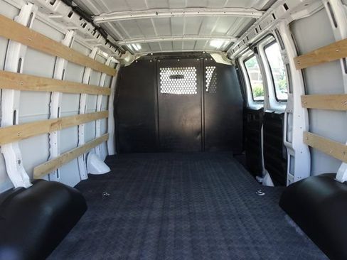 Used 2024 Chevrolet Express 2500 w/ Driver Convenience Package RWD image 22