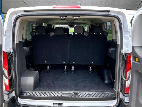 Used 2022 Ford Transit 350 XLT RWD image 33