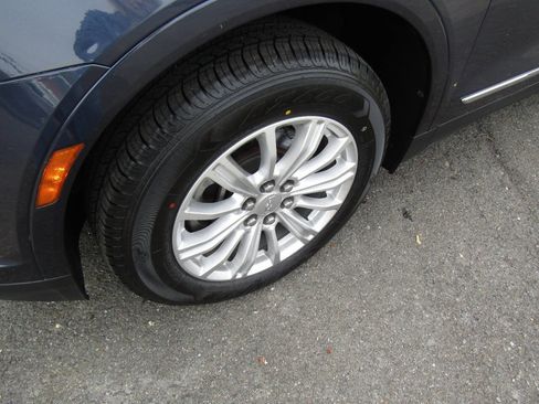 Used 2019 Cadillac XT5 AWD image 29