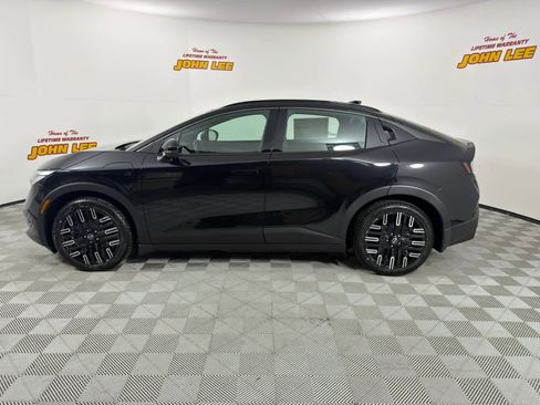 New 2026 Nissan Leaf Platinum+ w/ Cargo Package (Platinum+) image 2