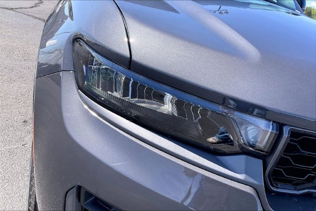 New 2026 Jeep Grand Cherokee Altitude AWD/4WD image 33