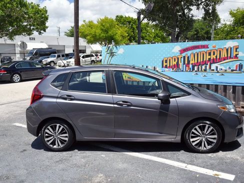 Used 2015 Honda Fit EX image 28