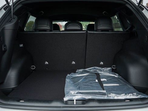 New 2026 Jeep Compass Limited image 8