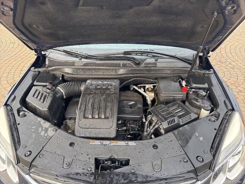 Used 2017 Chevrolet Equinox Premier w/ Enhanced Convenience Package image 27