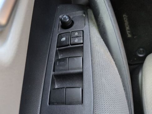 Certified 2021 Toyota Corolla LE FWD image 20