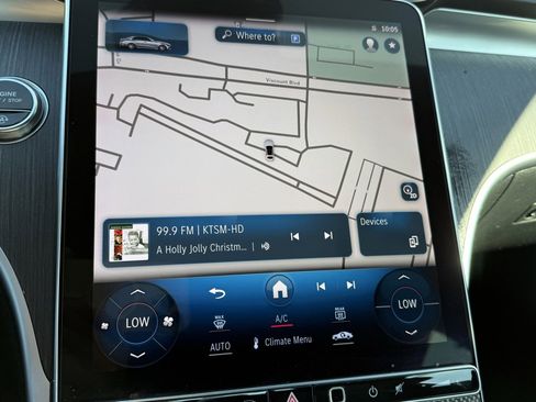 Used 2024 Mercedes-Benz C 43 AMG 4MATIC Sedan image 9