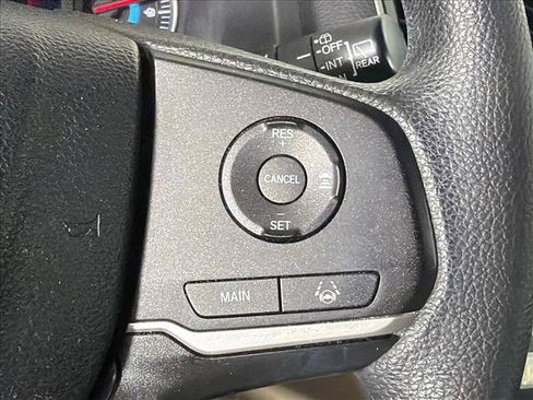 Used 2019 Honda Pilot EX image 25