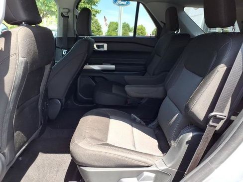 Certified 2024 Ford Explorer XLT AWD/4WD image 6