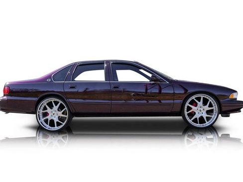 Used 1996 Chevrolet Impala SS RWD image 2