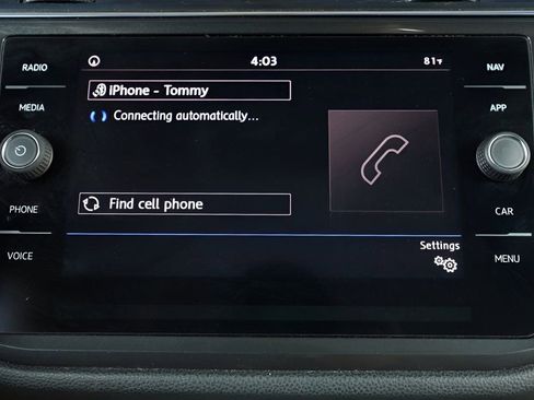 Used 2018 Volkswagen Tiguan SEL Premium image 30