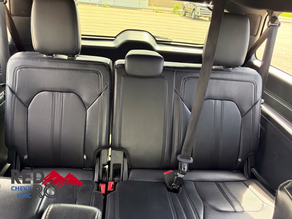 Used 2020 Ford Expedition Max Limited w/ Equipment Group 302A AWD/4WD image 16