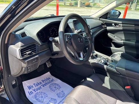 Used 2018 Honda Accord EX image 53