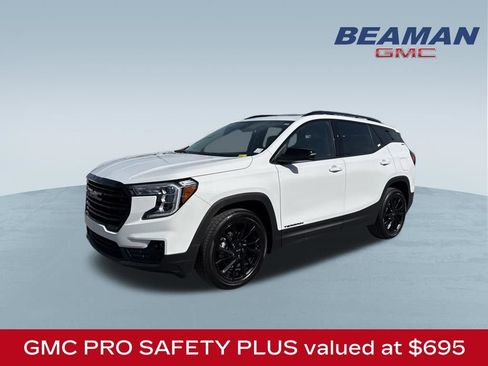 Used 2024 GMC Terrain SLT w/ Elevation Edition image 3