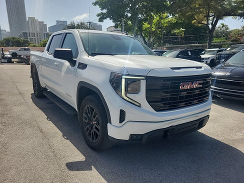 Used 2023 GMC Sierra 1500 Elevation RWD image 3