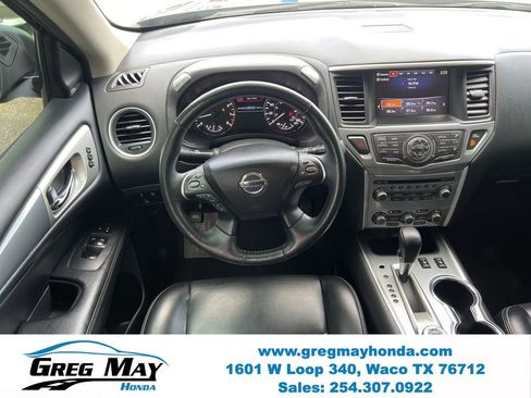 Used 2019 Nissan Pathfinder SL AWD/4WD image 21