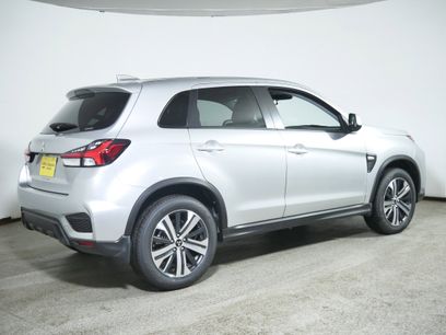 New 2025 Mitsubishi Outlander Sport ES