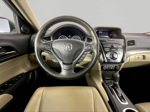 Certified 2017 Acura ILX FWD image 8