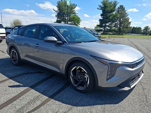 New 2026 Kia K4 EX FWD image 2