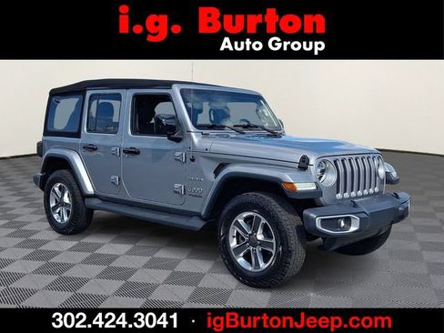 Used 2021 Jeep Wrangler Unlimited Sahara w/ LED Lighting Group AWD/4WD image 1