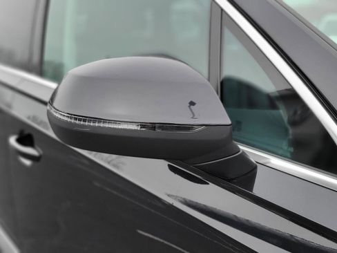 Used 2019 Audi Q7 2.0T Premium Plus w/ Premium Plus Package image 10