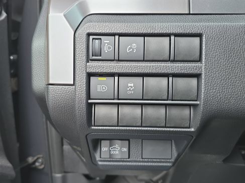 Used 2024 Toyota Tacoma SR5 image 24