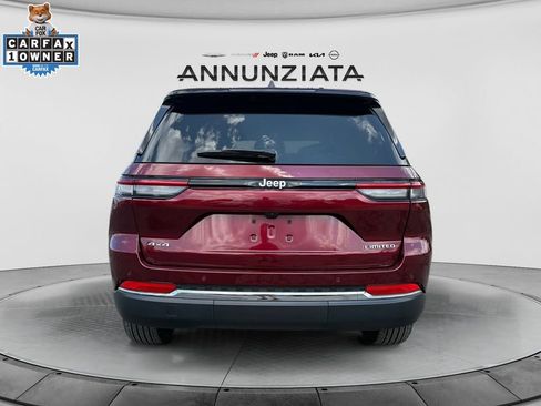 Used 2025 Jeep Grand Cherokee Limited AWD/4WD image 4