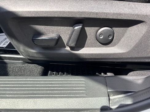 Certified 2023 Nissan Rogue Platinum AWD/4WD image 19