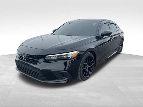 Used 2023 Honda Civic Sport image 3