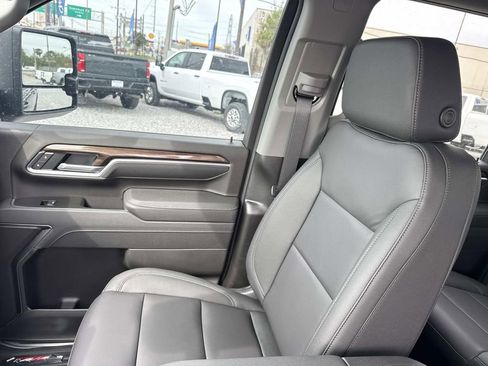 New 2026 Chevrolet Silverado 2500 LT w/ All Star Edition image 15