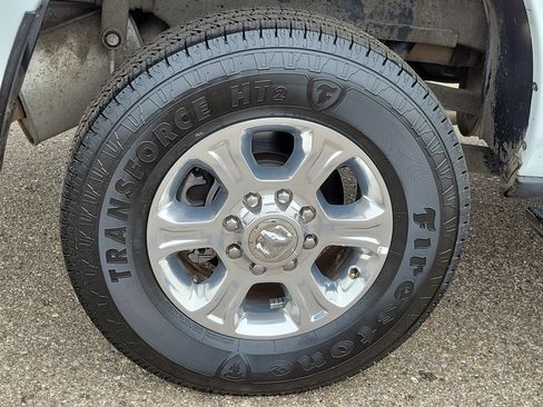 Used 2026 RAM 2500 Big Horn AWD/4WD image 5