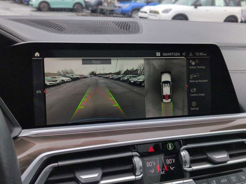 Certified 2022 BMW X5 xDrive40i w/ Parking Assistance Package image 32