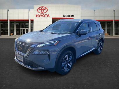 Used 2021 Nissan Rogue Platinum