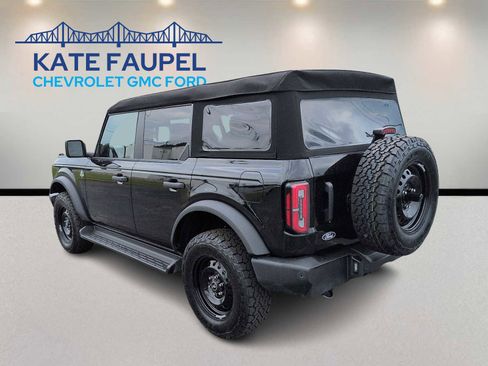 New 2026 Ford Bronco Outer Banks w/ Black Appearance Package AWD/4WD image 5