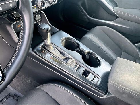 Used 2022 Honda Civic Sport image 16